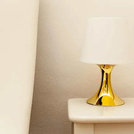 Luxury Old Town Style Studio Daire Bratislava